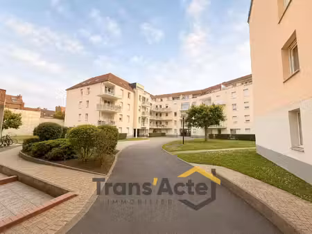 location appartement 3 pièces 69m² lille 59000