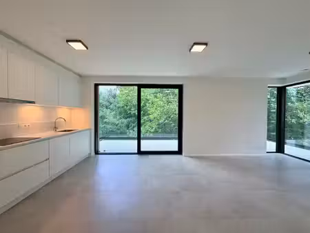 modern appartement op toplocatie in rumbeke!