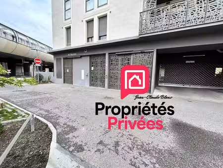 achat parking cenon 33150