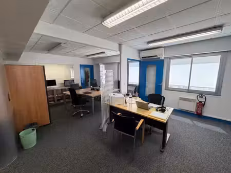 location bureaux 160 m²