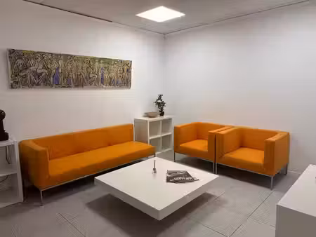 vente locaux professionnels 4 pièces 108 m² à eguilles (13510)  265 000 €