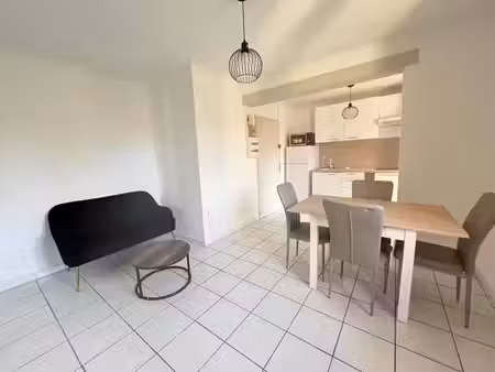 location appartement 2 pièces 33 m² à marsillargues (34590)