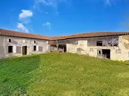 vente ferme 2 pièces 72 m² à montréjeau (31210)  105 000 €