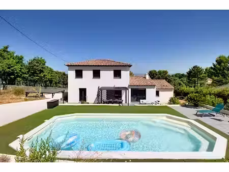a vendre en exclusivité à vidauban maison contemporaine de 138m² 5 chambres garage sur...