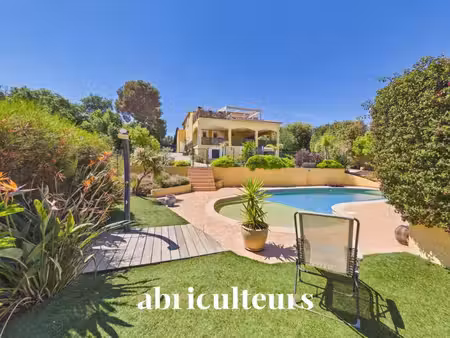 maison avec piscine et jardin en vente à six-fours-les-plages (83140)