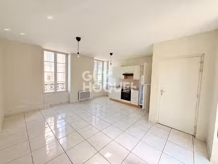 a louer- appartement t2 à landerneau centre-ville