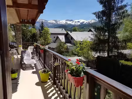 vente appartement 4 pièces 116m2 barcelonnette 04400 - 170000 € - surface privée