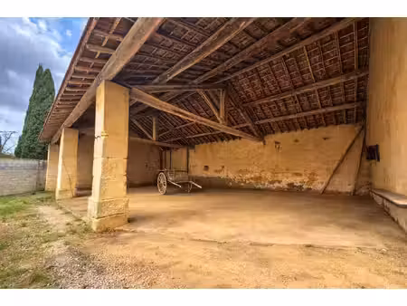 a vendre - puisserguier - terrain constructible et viabilise de 768 m2