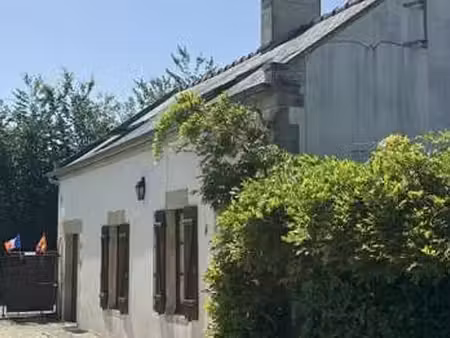 vente maison à arromanches-les-bains (14117) : à vendre / 71m² arromanches-les-bains