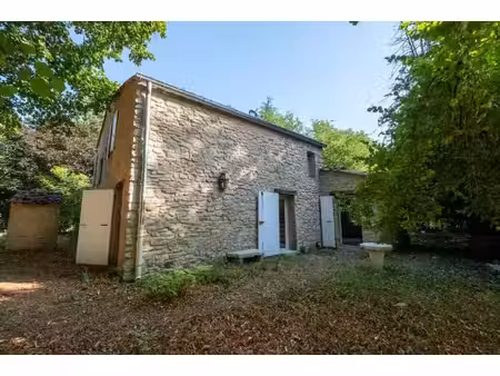 pays de forcalquier. rare maison en pierres 4 pièces sur 4500 m2