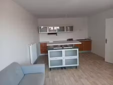 location appartement 3 pièces meublé à drancy (93700) : à louer 3 pièces meublé / 72m² dra