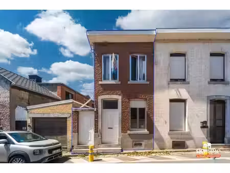 maison 2 ch a rafraichir- toiture ok et isolee- elec ok