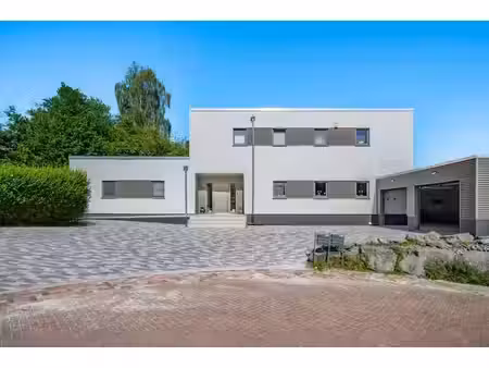 villa d'exception avec appartement indépendant