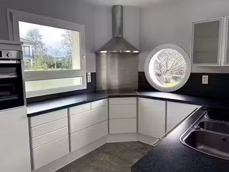 vente maison 6 pièces 166 m² à besançon (25000)  380 000 €