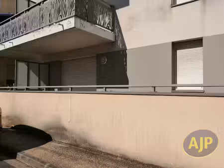 résidence clos de saintonge saintes -t2 au rdc - 47m²