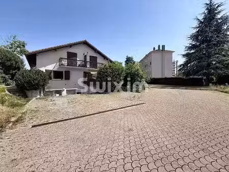 vente maison 7 pièces 166 m² à saint-genis-pouilly (01630)  699 000 €