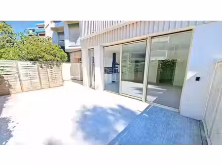 vente appartement 2 pièces 50.24 m² à cannes (06400)  239 000 €