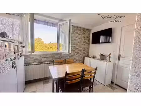 vente appartement 4 pièces 79 m² à toulon (83000)  219 000 €