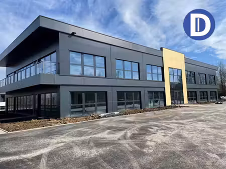 location bureaux 165 m²