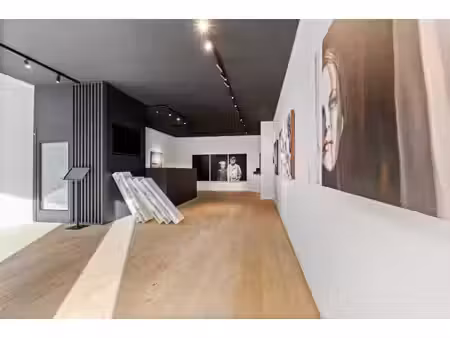 bien commercial a vendre à coxyde!