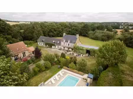 en vente maison 492 m² – 695 000 € |mur de bretagne