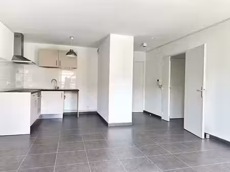 vente appartement 2 pièces 47 m² à annecy (74000)  255 000 €