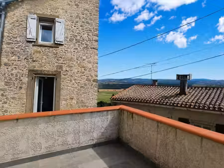 maison + terrasse et belle vue