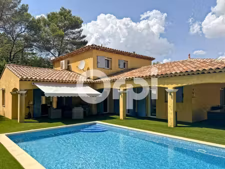 très belle maison indépendante de 158 m² – 4 chambres  piscine  terrain de 2 400 m² ...