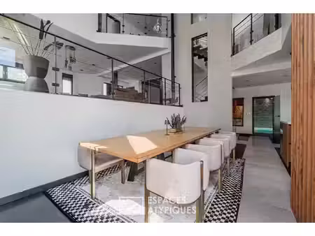 villa contemporaine aux prestations haut de gamme