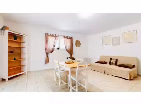 appartement à louer à de l'indépendance 61 strépy-bracquegnies (rbw67857)