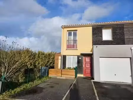 vente maison au loroux-bottereau (44430) : à vendre / 79m² le loroux-bottereau