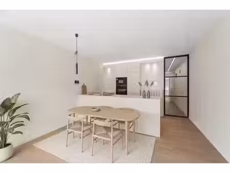 appartement 3 chambres rénové et prêt à emménager dans le q…