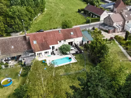 maison 7 pièces - 280 m²