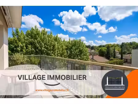 mions centre - appartement t3 dernier étage