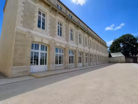 tours nord | appartement moderne avec terrasse et parking