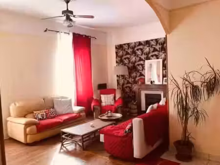 location meublée appartement 2 pièces 61 m² à grenoble (38000)  830 €