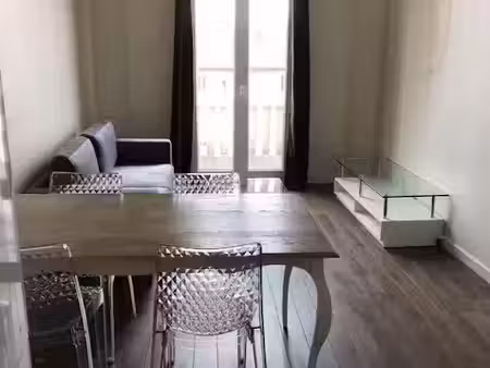 location meublée appartement 2 pièces 38 m² à la garenne-colombes (92250)  1 090 €