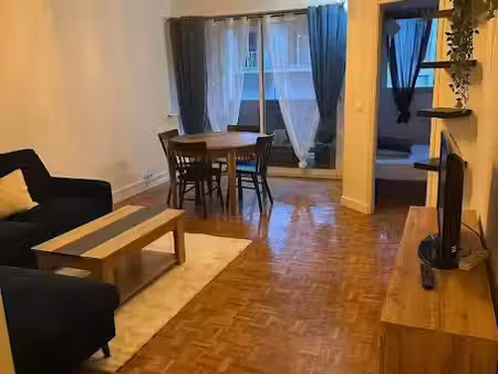 location meublée appartement 3 pièces 59 m² à toulouse (31000)  1 200 €