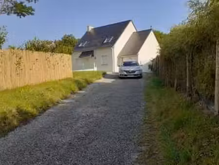 location maison à elven (56250) : à louer / 120m² elven