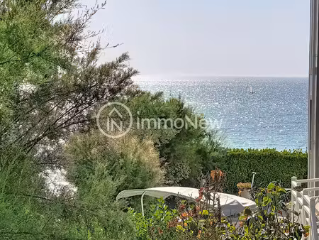 jullouville - vue mer  40m de la plage -hyper-centre