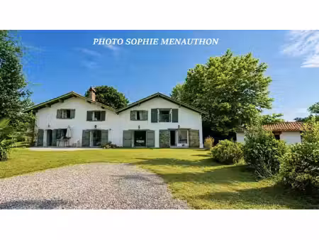 maison urt - 9 chambres - 402m²
