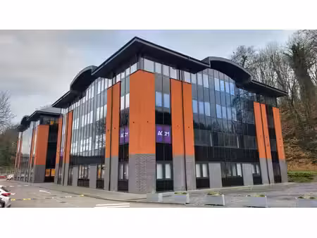 plateau de bureaux haut de gamme de 219 m² aménagés