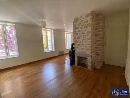 location appartement 4 pièces 65.1 m² à neuvic (19160)  555 €