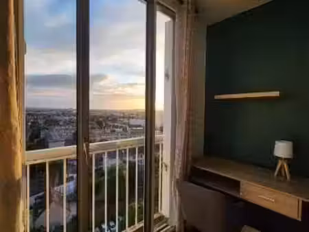 location meublée appartement 5 pièces 84 m² à argenteuil (95100)  590 €