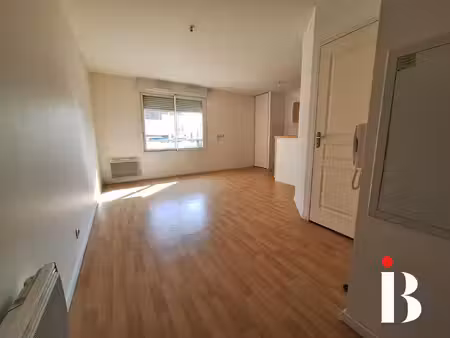 appartement couëron 1 pièce 27 m2