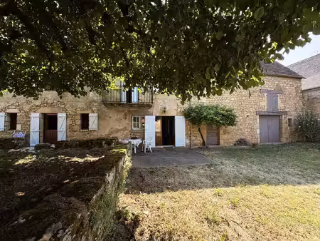 charmante maison en pierre avec grange et jardin – groléjac  périgord noir