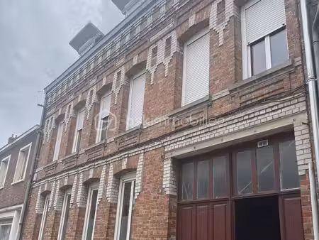 immeuble de 276 m² à albert