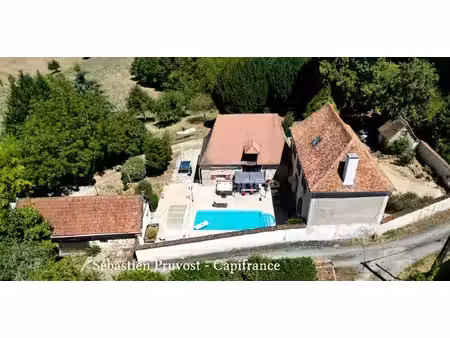 propriété à vendre thiviers 11 pièce(s) 325m2 370 000€