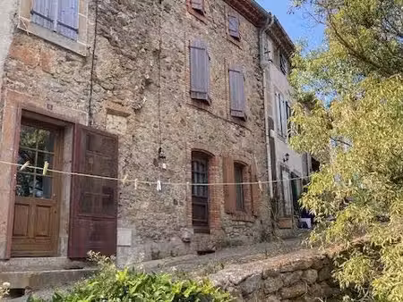 davejean – maison de village avec 2 chambres à vendre.