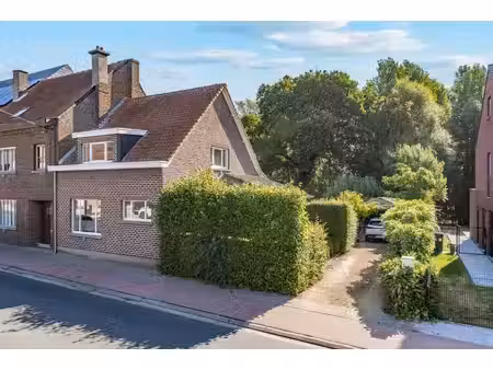 charmante woning met zuidgerichte tuin en bosrijke omgeving